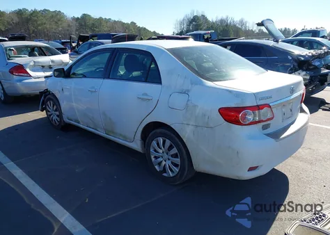 2013 Toyota Corolla Le z USA, uszkodzony, nr VIN 2T1BU4EE7DC940364